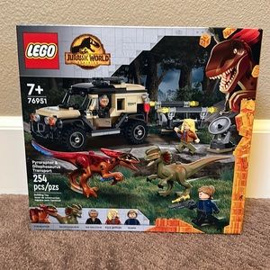 LEGO 76951 Jurassic World Pyroraptor & Dilophosaurus Transport